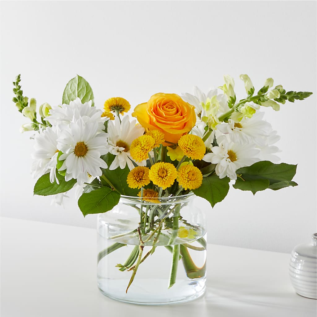 Sun Salutation Bouquet – Alachua Flowers, Alachua FL