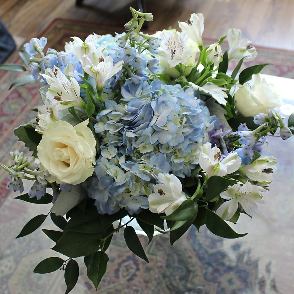 Clear Skies Bouquet – Alachua Flowers, Alachua FL