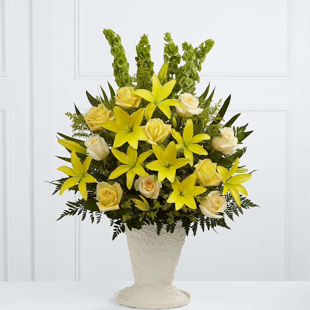 Golden Memories Arrangement – Alachua Flowers, Alachua FL