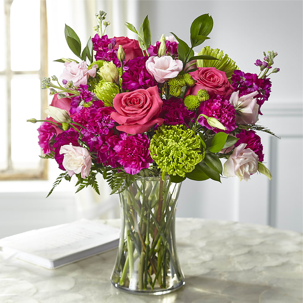 Everlasting Embrace Bouquet – Alachua Flowers, Alachua FL