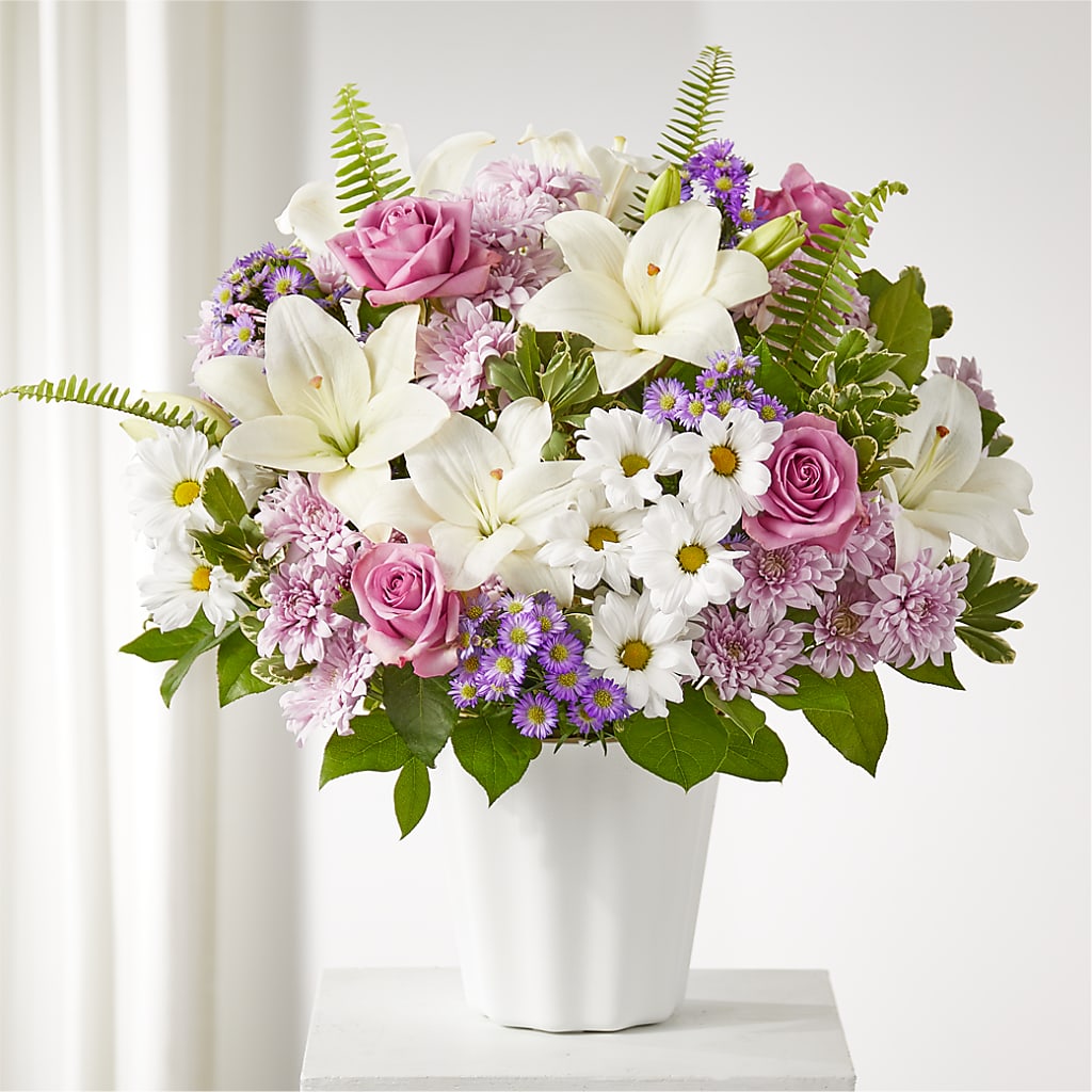 Warmest Thoughts Tabletop Basket – Alachua Flowers, Alachua FL