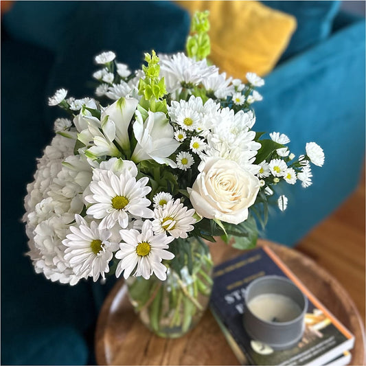 Classic Ivory – A Florist Original –  Alachua Flowers, Alachua FL
