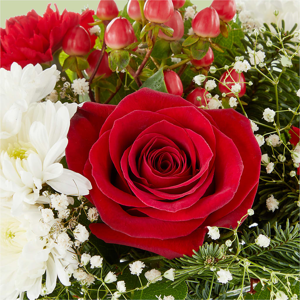 Chance of Flurries Bouquet –  Alachua Flowers, Alachua FL