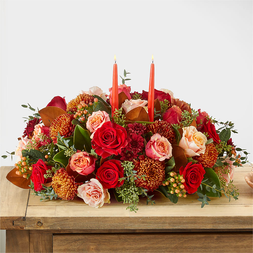 Gather Near Centerpiece –  Alachua Flowers, Alachua FL
