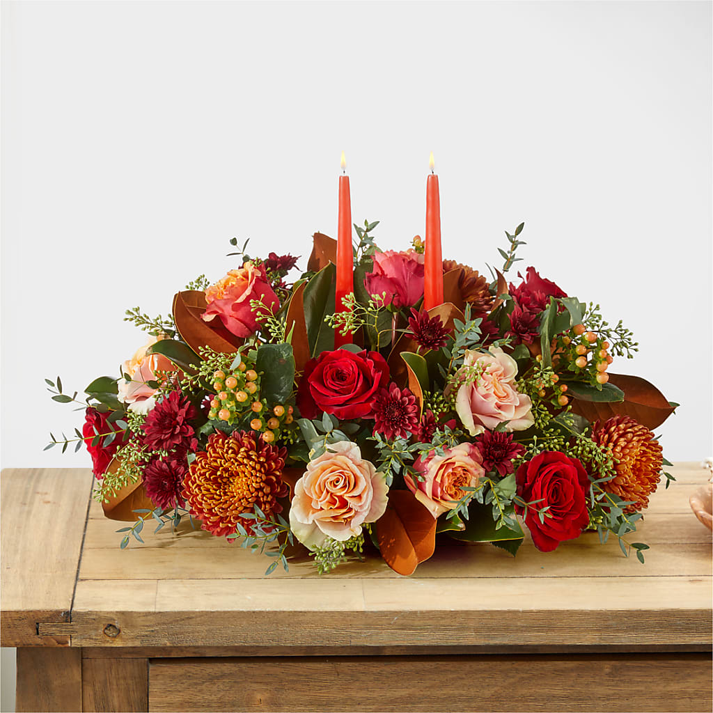 Gather Near Centerpiece –  Alachua Flowers, Alachua FL